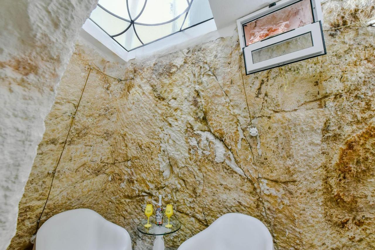 Grotta Antigone - 3Min Dal Centro Storico Διαμέρισμα Ostuni Εξωτερικό φωτογραφία